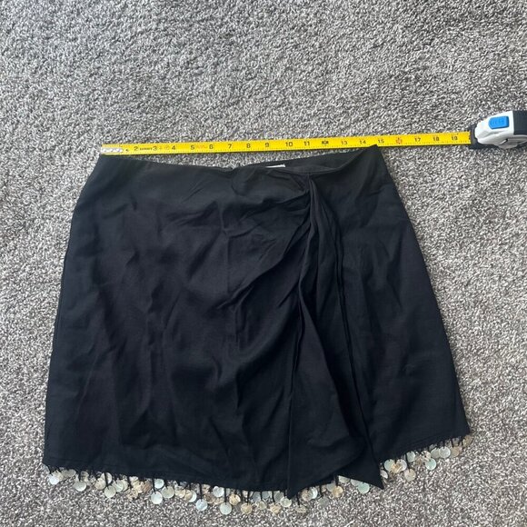 NWT JASON WU Wrap Skirt and Top Crop Seashell Sequin Trim Black Set, 6 - Picture 6 of 10